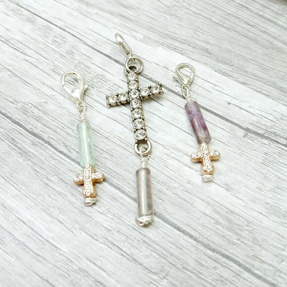 Stitch Markers 3 Piece Fluorite Gemstone Rhinestone Cross Charms - Picture 4 of 5